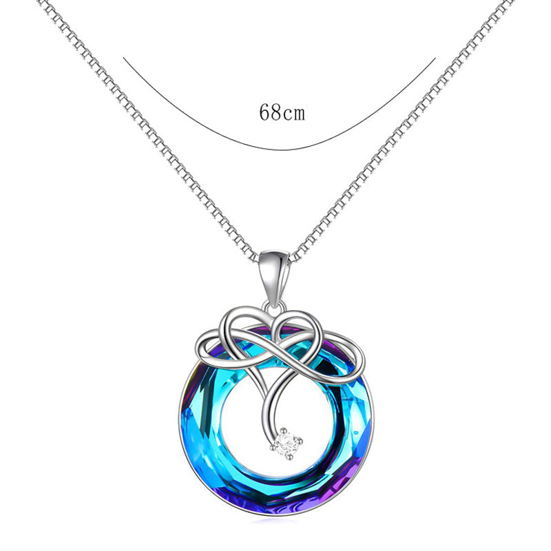 Ensemble de collier et de boucles d'oreilles en cristal d'amour infini